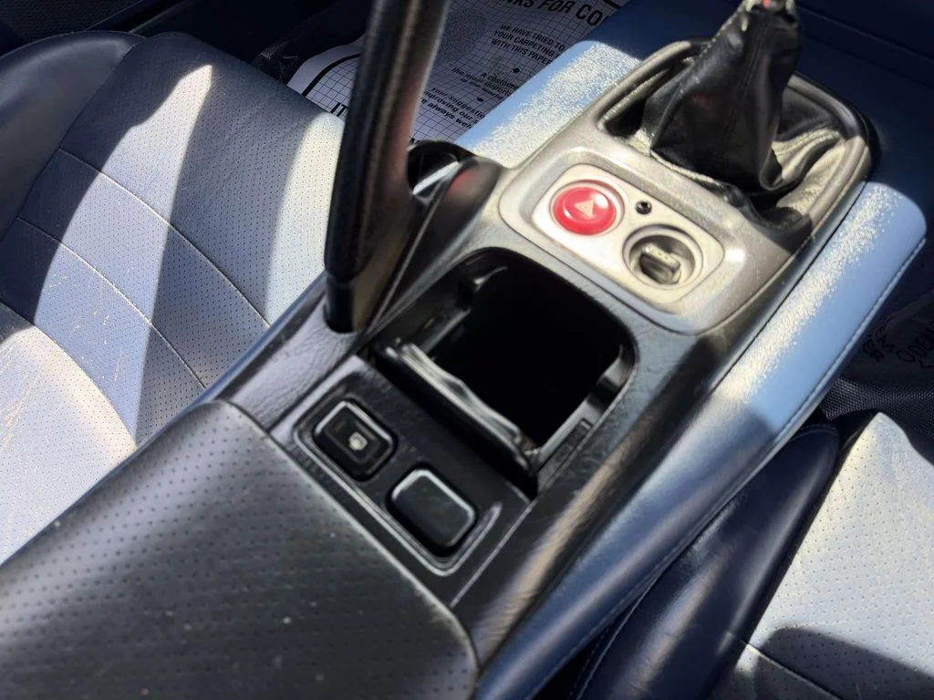 Used 2002  Honda S2000 image 22