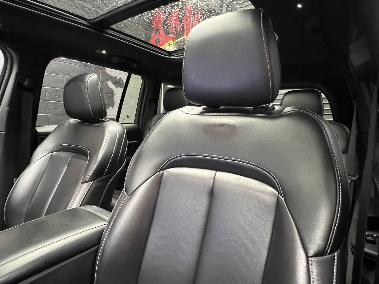 Used 2024 Bright White Clear Coat (pw7) Jeep 4xe image 10
