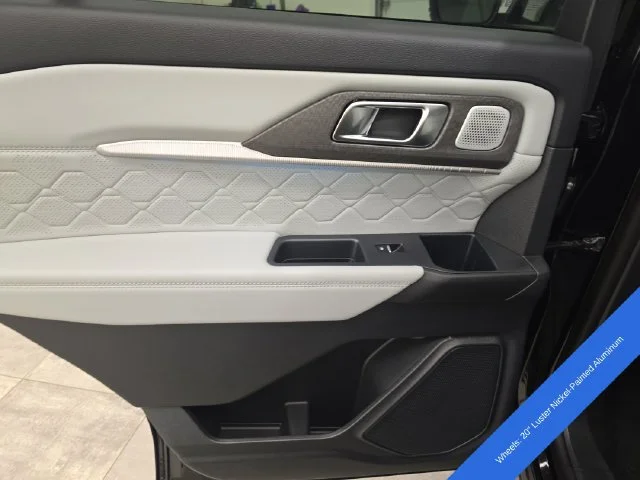 New 2026 Agate Black Metallic Ford Platinum™ image 26