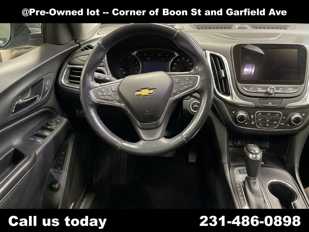 Used 2018 Gray Chevrolet Premier image 17