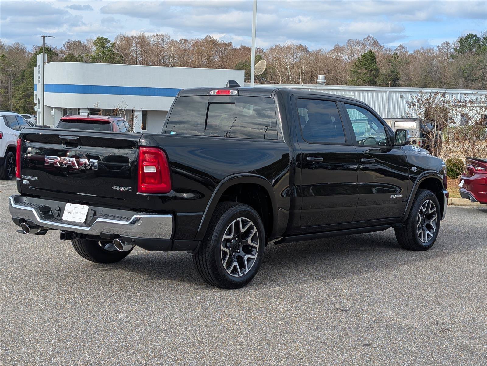 New 2026 Diamond Black Crystal Pearlcoat Ram Laramie image 9