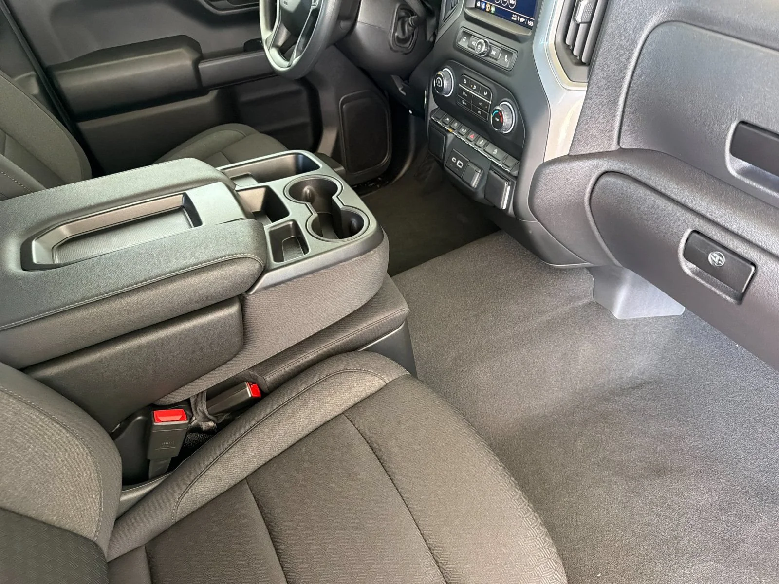 2026 Chevrolet Silverado 1500 Custom Trail Boss - Photo 14