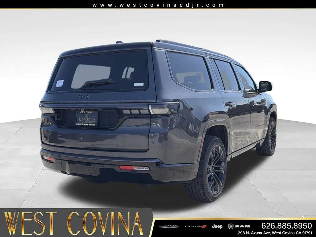 New 2026 Baltic-Gray Metallic Clear-Coat Exterior Paint Jeep Summit Reserve image 8