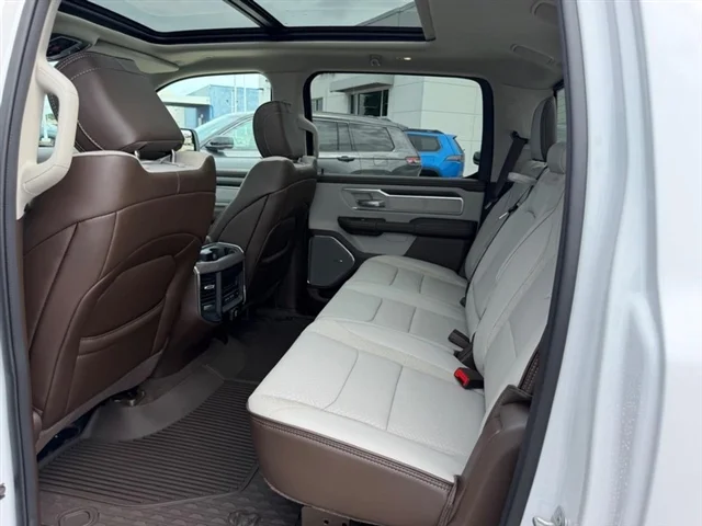 New 2026 Bright White Clear-Coat Exterior Paint RAM Laramie image 8