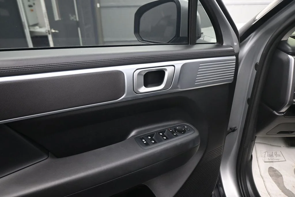 Used 2024 Silver Hyundai SE image 41