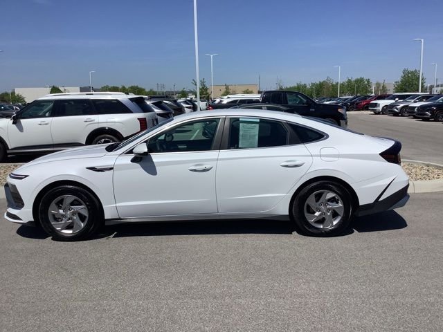 2026 Hyundai Sonata SE - Photo 9