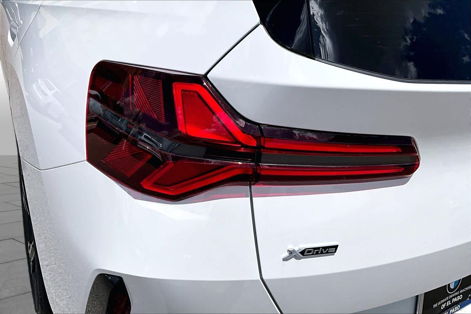 New 2026 Alpine White BMW 30 xDrive image 14