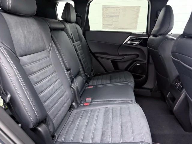 2026 Mitsubishi Outlander SE - Photo 21