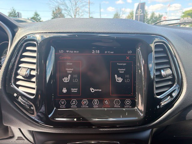 Used 2021 Granite Crystal Metallic Clearcoat Jeep Limited image 22
