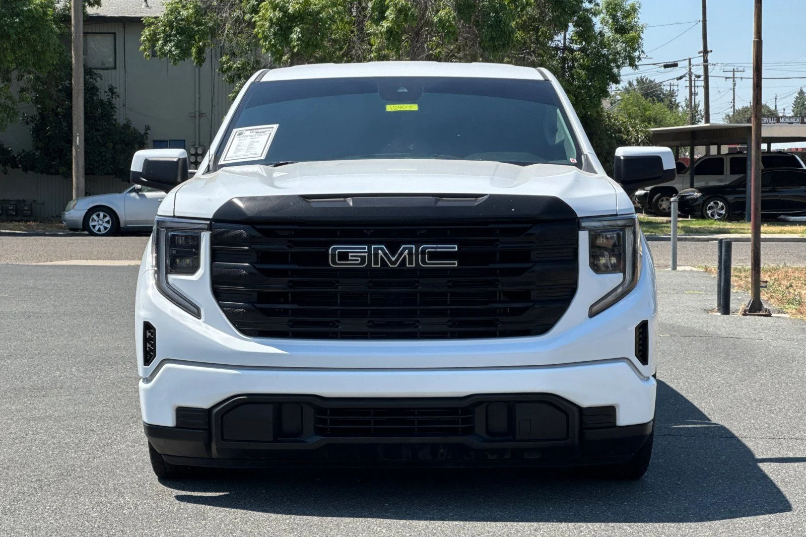 Used 2023 Summit White GMC Pro image 11