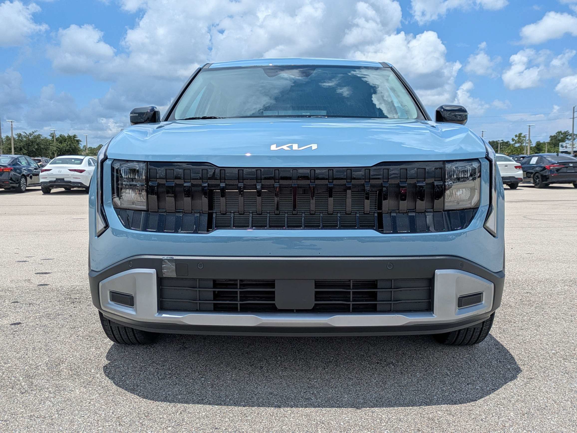 New 2027 Frost Blue Kia S image 3