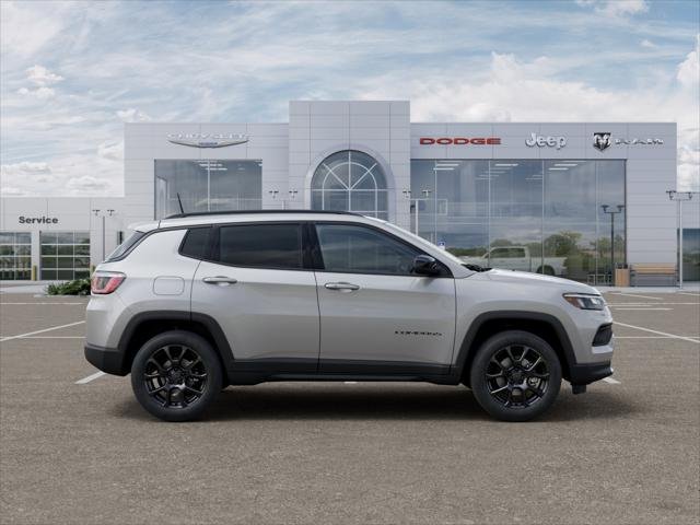 New 2026 Silver Zynith Metallic Clear-Coat Exterior Paint Jeep Latitude image 47