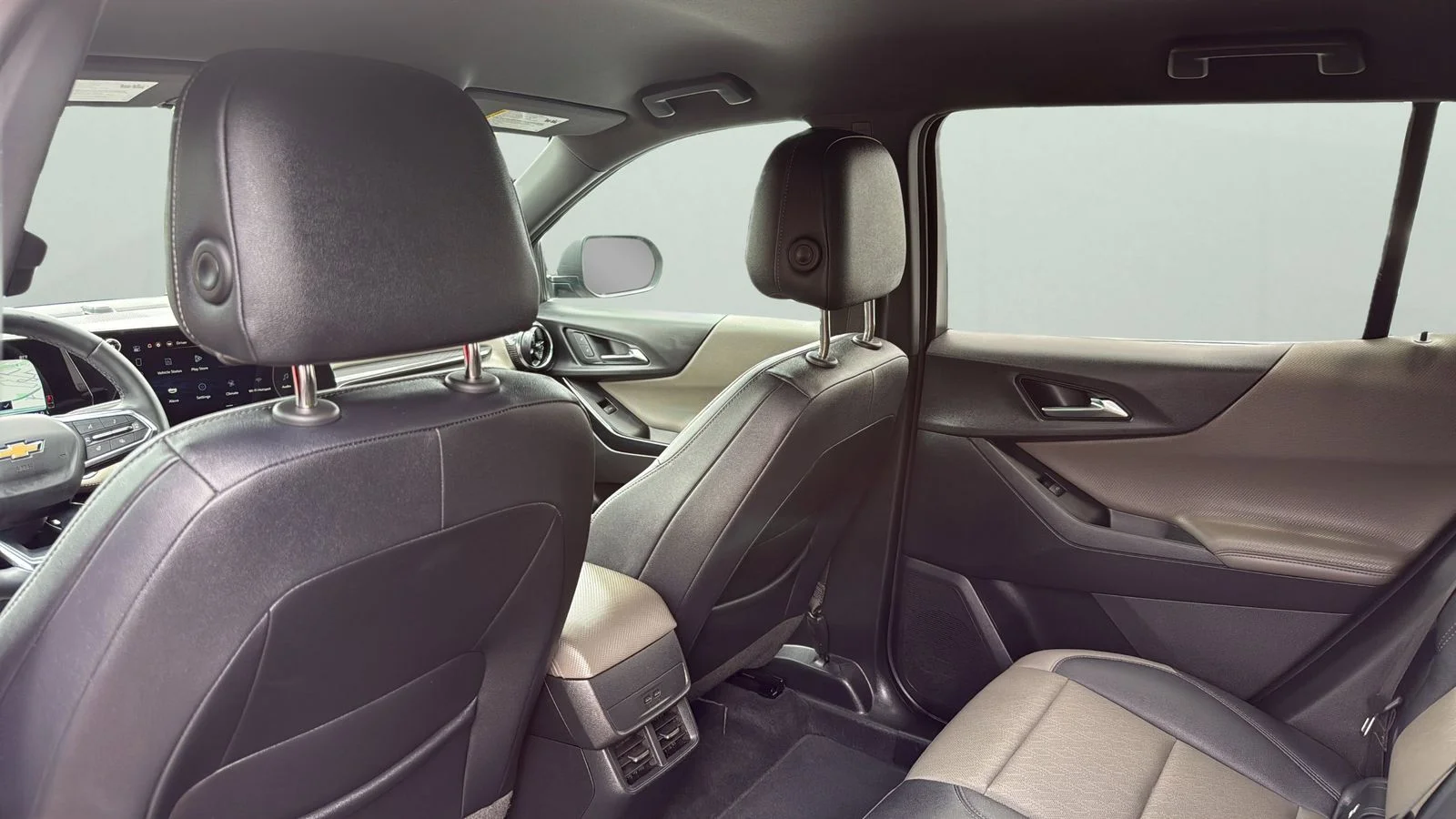 Used 2025 Black Chevrolet LT image 26