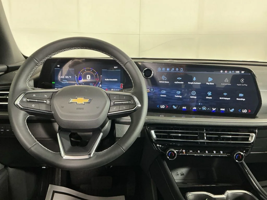 New 2027 Black Chevrolet LT image 20