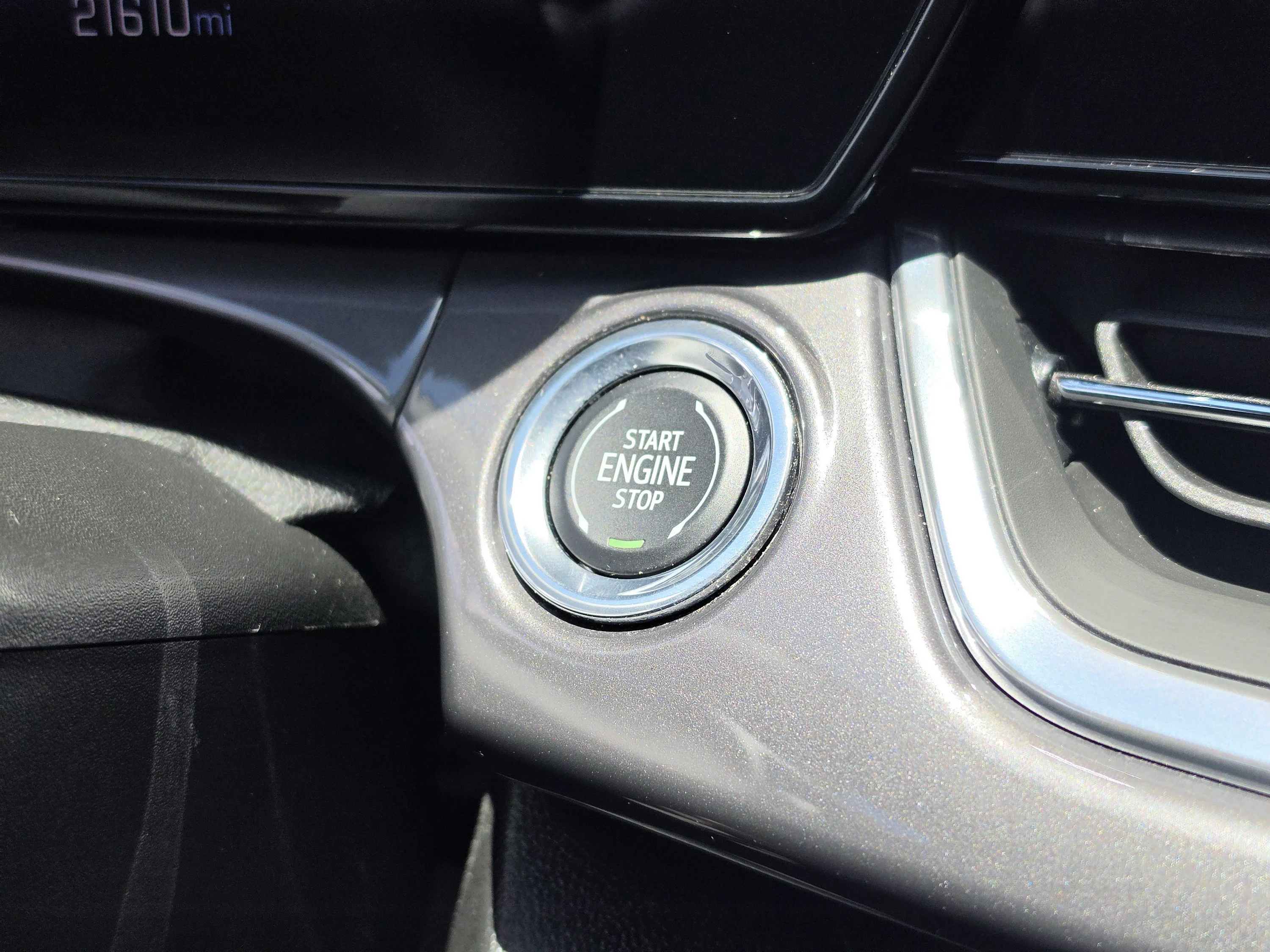 Used 2025 Sterling Gray Metallic Chevrolet ACTIV image 35