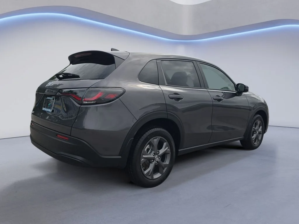 New 2027 Modern Steel Metallic Honda LX image 6