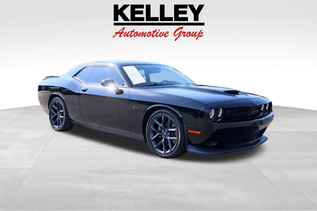 Used 2023 Black Dodge R/T image 1