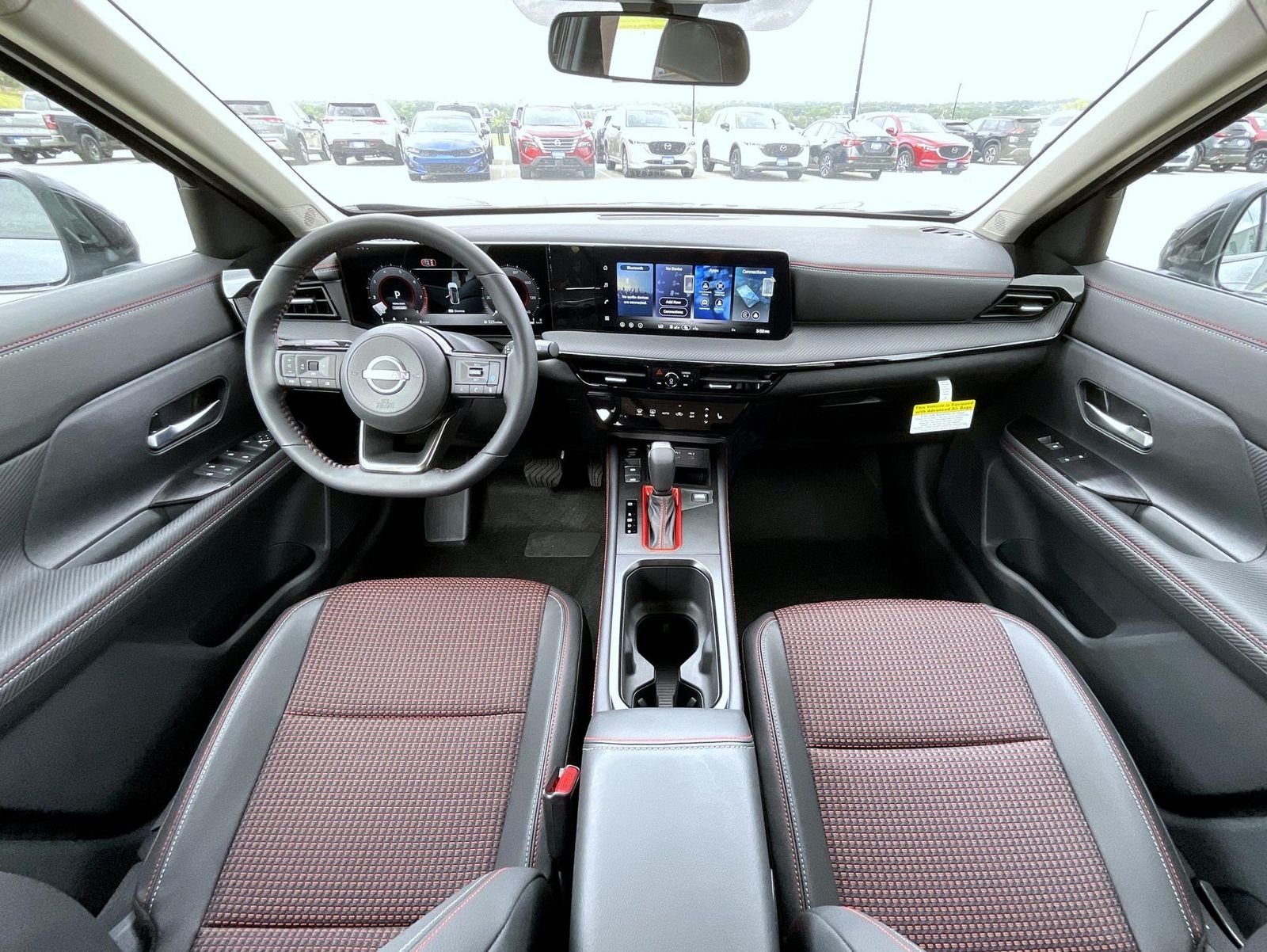 2026 Nissan KICKS SR AWD - Photo 12