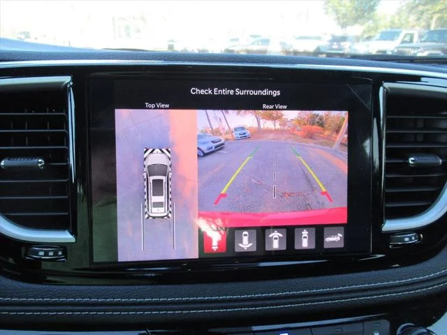 2026 Chrysler Pacifica Select - Photo 26