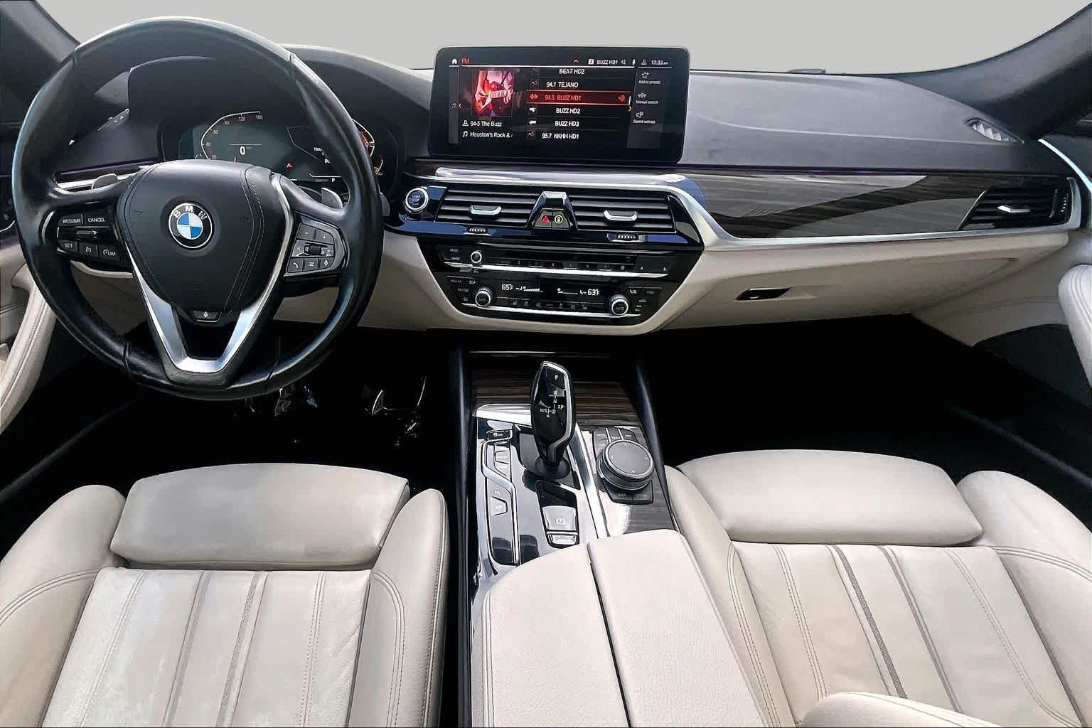 Used 2021 Black Sapphire Metallic BMW 540i xDrive image 14