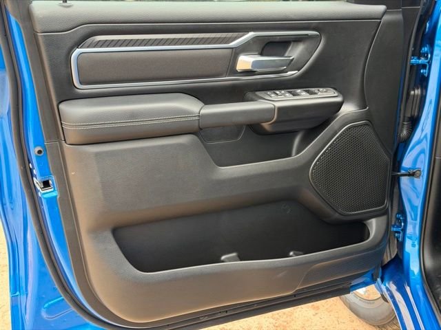 New 2026 Hydro Blue Pearl-Coat Exterior Paint RAM BIG HORN image 17
