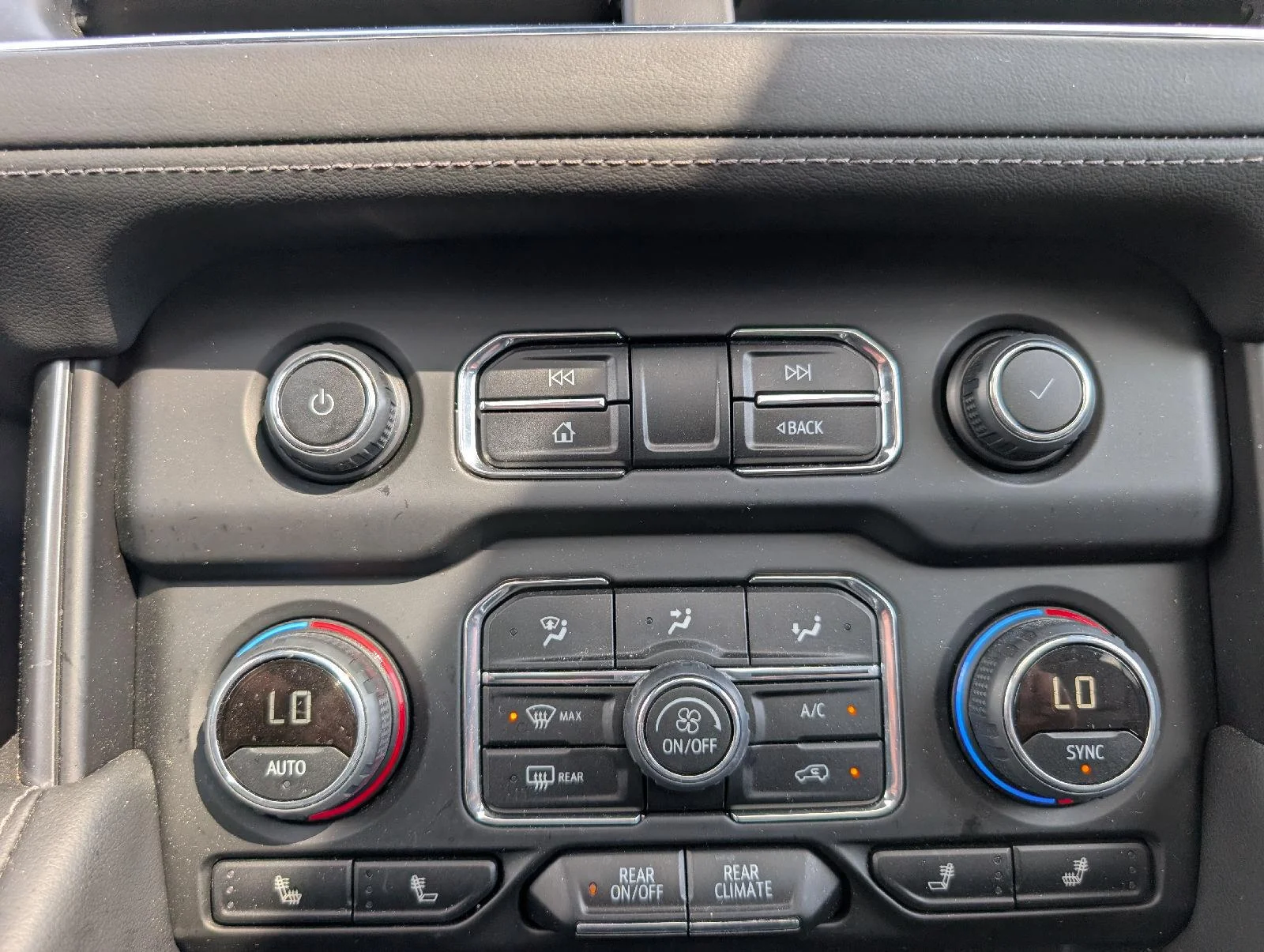Used 2024 Dark Ash Metallic Chevrolet LT image 17