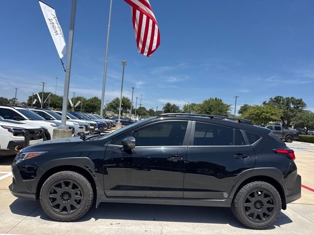 Used 2024  Subaru Premium image 5