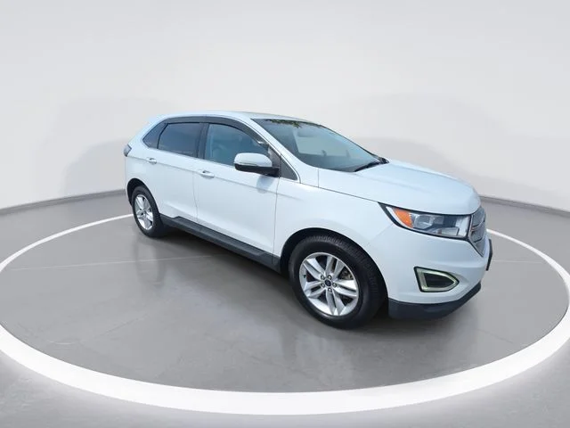 Used 2015 White Ford SEL image 2