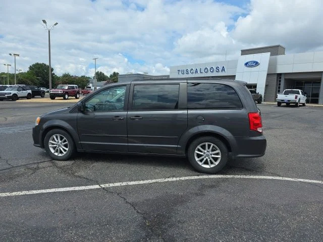 Used 2016 Gray Dodge SXT image 6