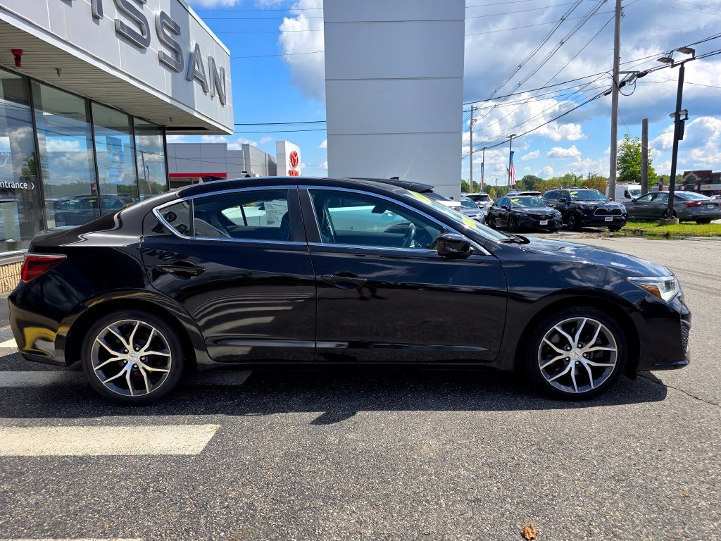 Used 2020  Acura Premium Package image 12