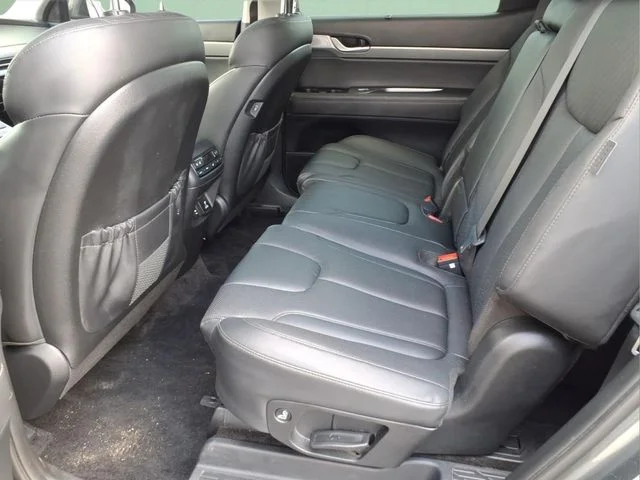 Used 2024 Gray Hyundai SEL image 16