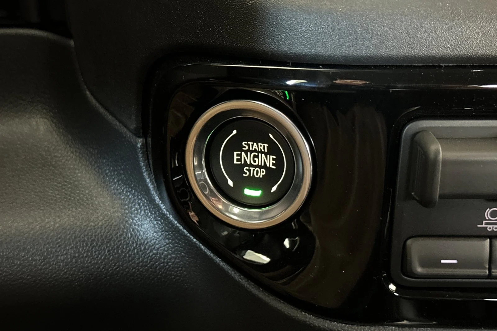 New 2026 Summit White Chevrolet LT Trail Boss image 22