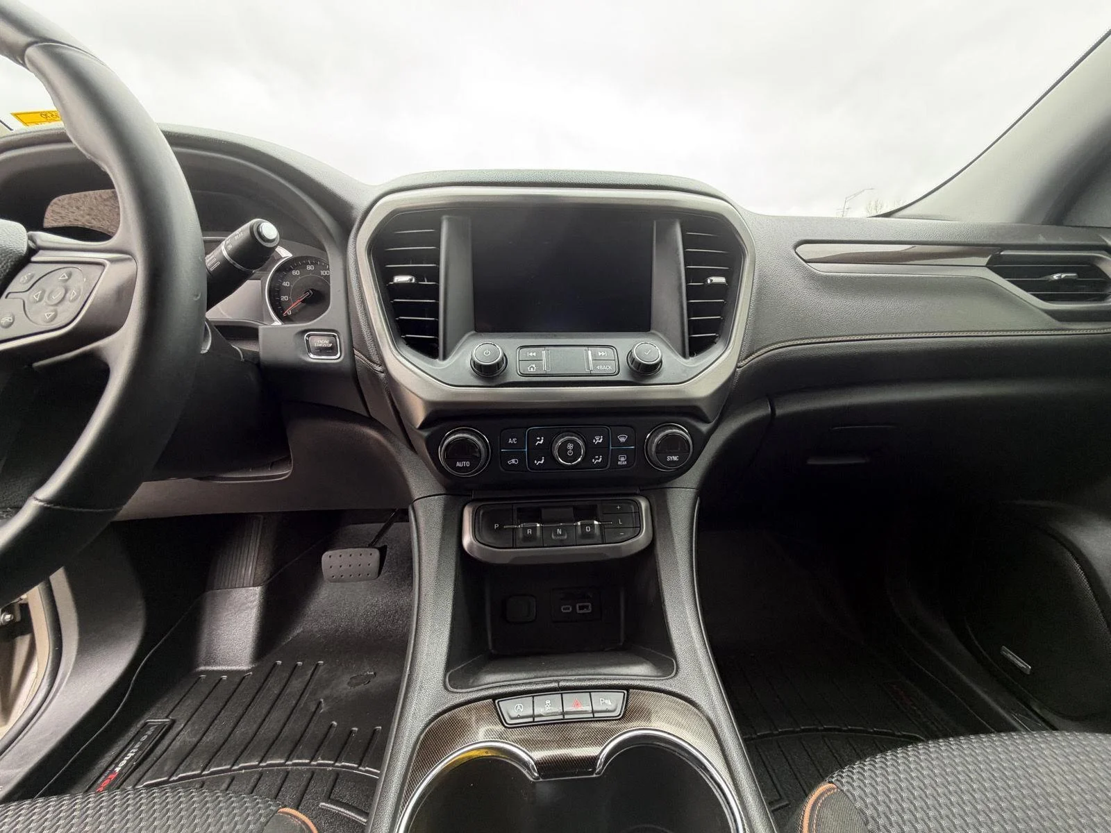 Used 2023 Light Stone Metallic GMC AT4 image 13
