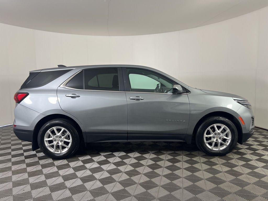 Used 2024 Sterling Gray Metallic Chevrolet LT image 3