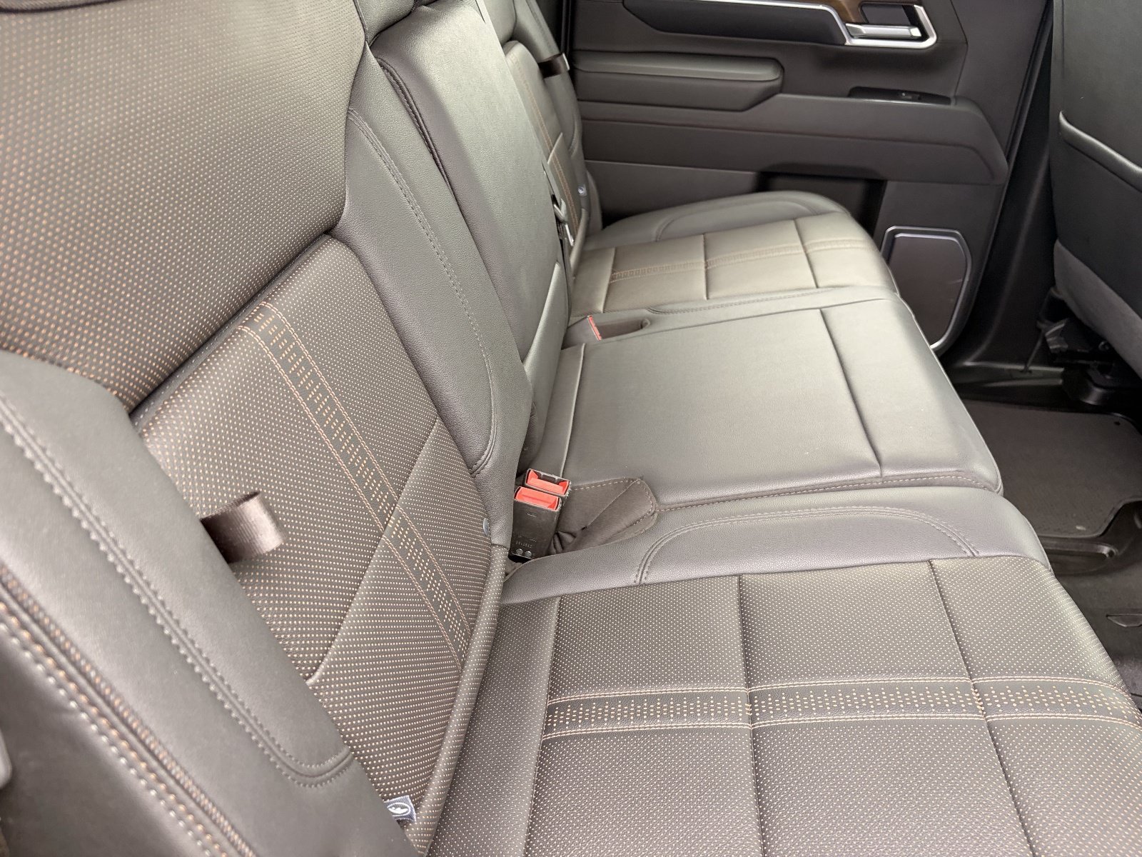Used 2026 Sterling Gray Metallic Chevrolet High Country DRW image 7