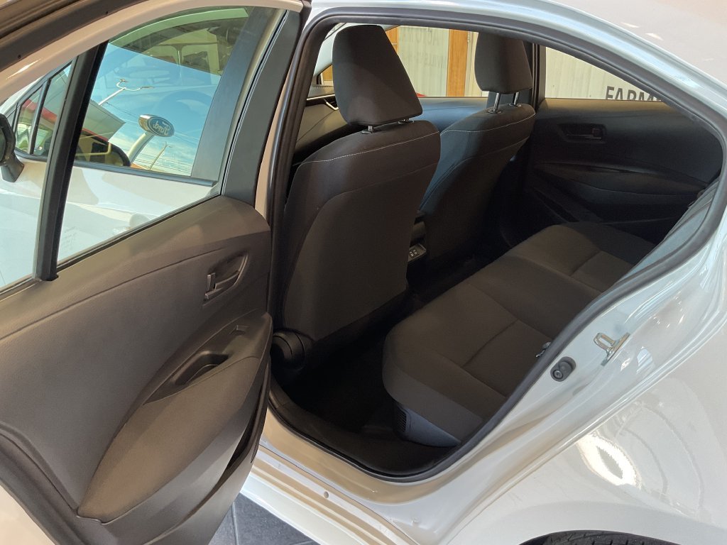 Used 2025 White Toyota LE image 26