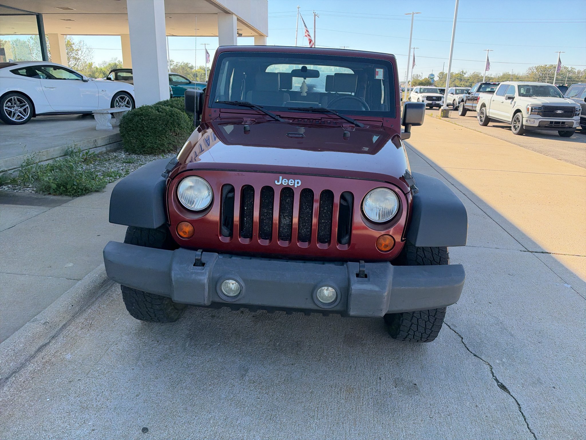 Used 2007 Flame Red Clearcoat / Black Hard Top Jeep X image 3