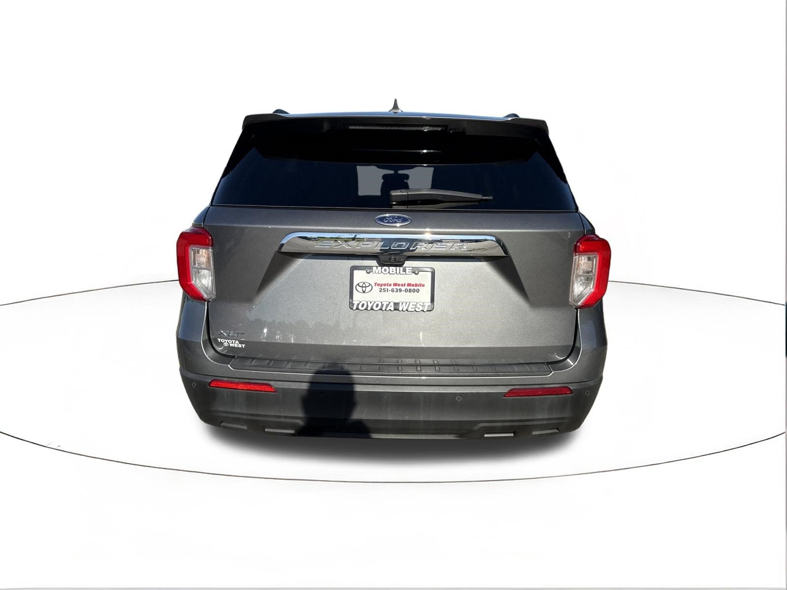 Used 2023 Carbonized Gray Metallic Ford XLT image 4