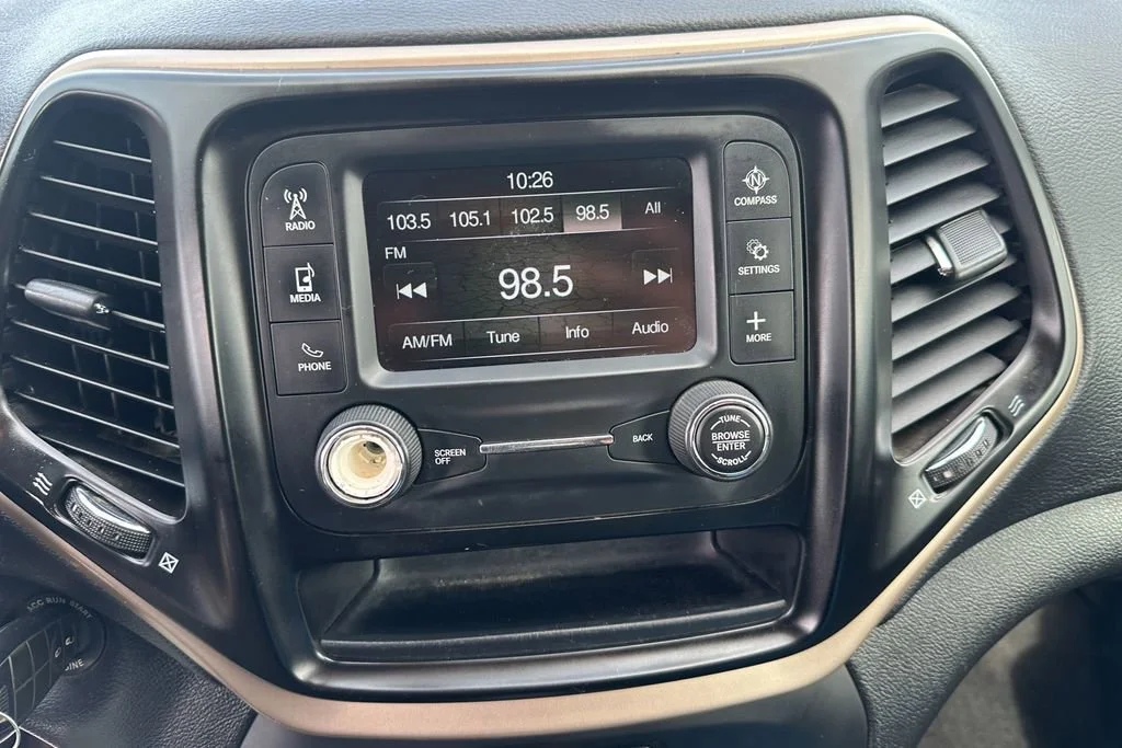 Used 2017 Gray Jeep Sport image 18