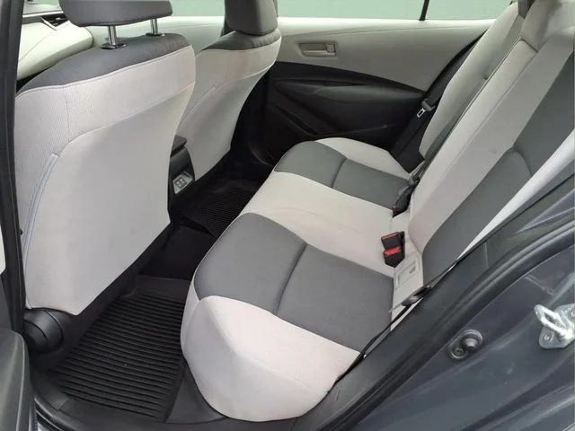 Used 2023  Toyota LE image 16