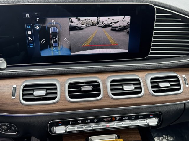 2025 Mercedes-Benz GLE GLE580 - Photo 11