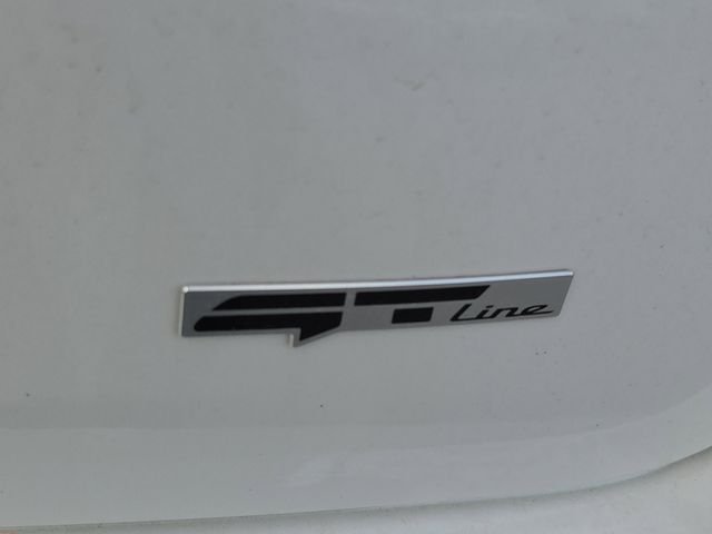 New 2026 Snow White Pearl Kia GT-Line AWD image 5