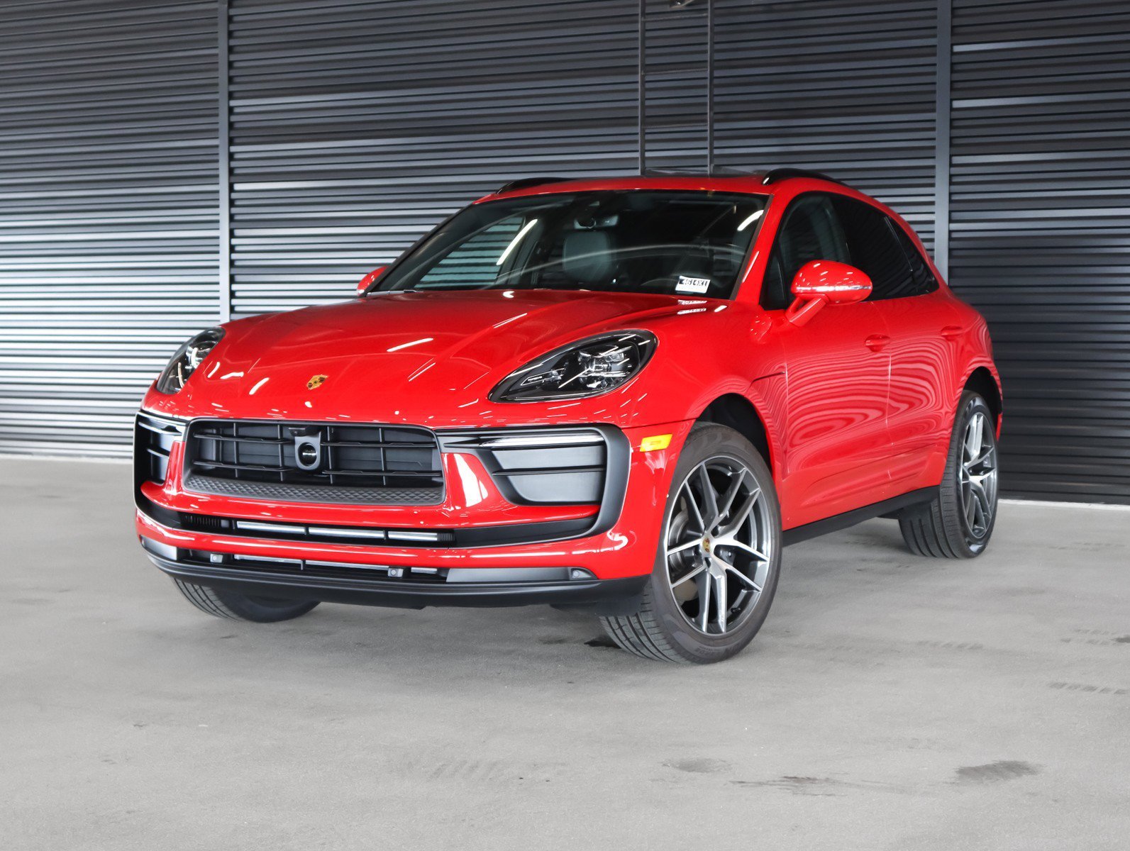 2026 Porsche Macan's photo