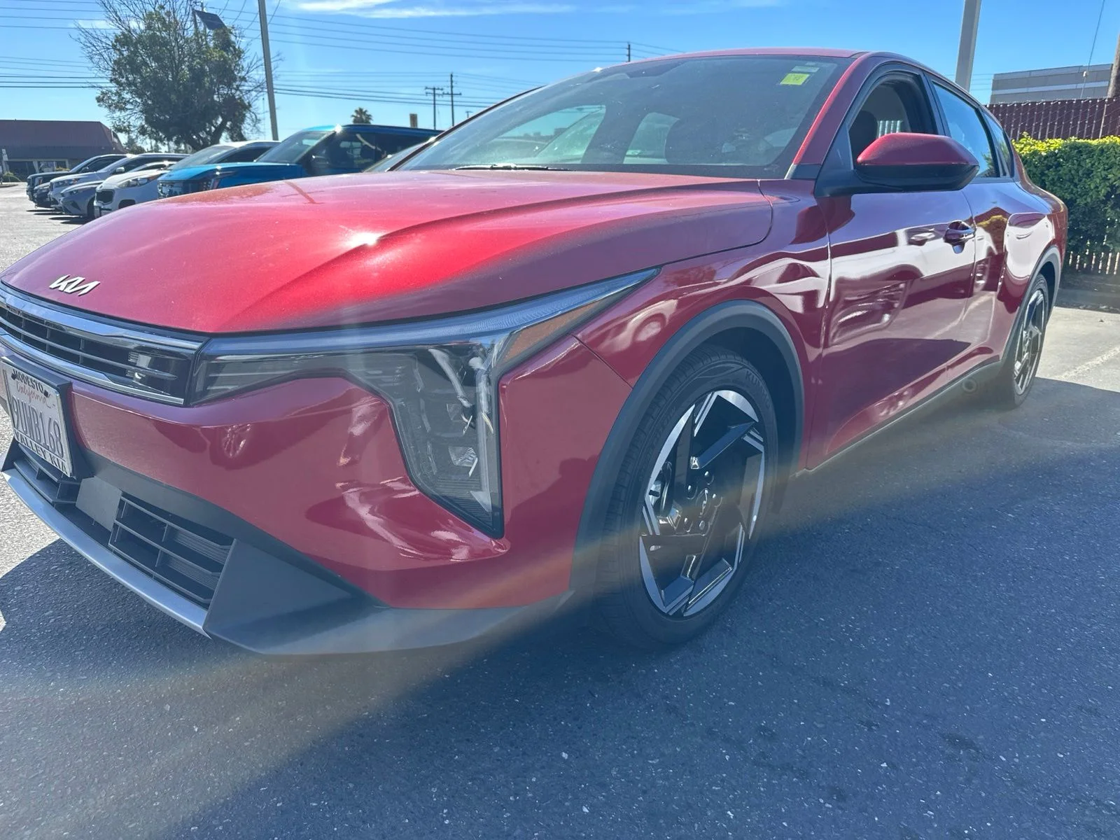 2025 Kia K4 EX AT's photo