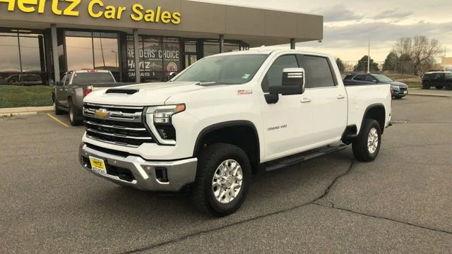 Used 2024 White Chevrolet LTZ image 4