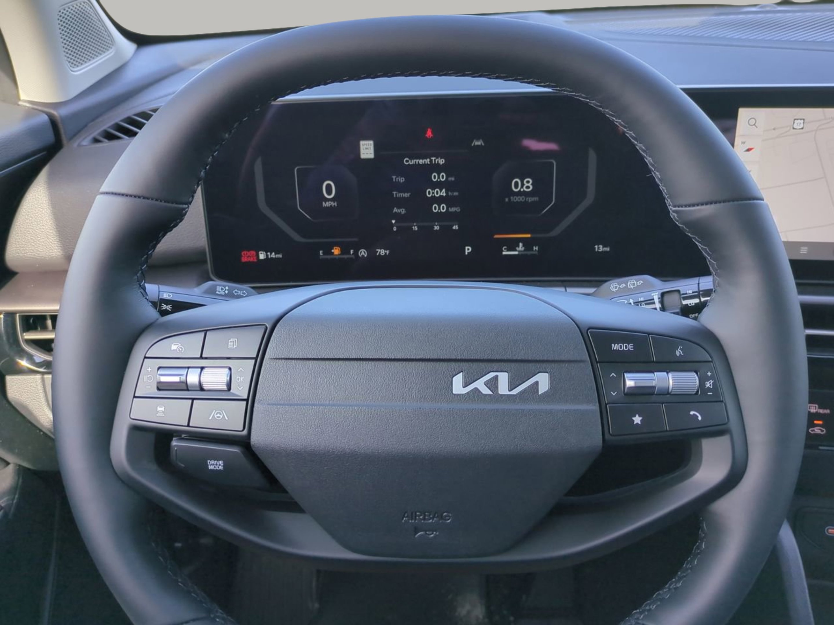 New 2026 Glacial White Pearl Kia SX image 28