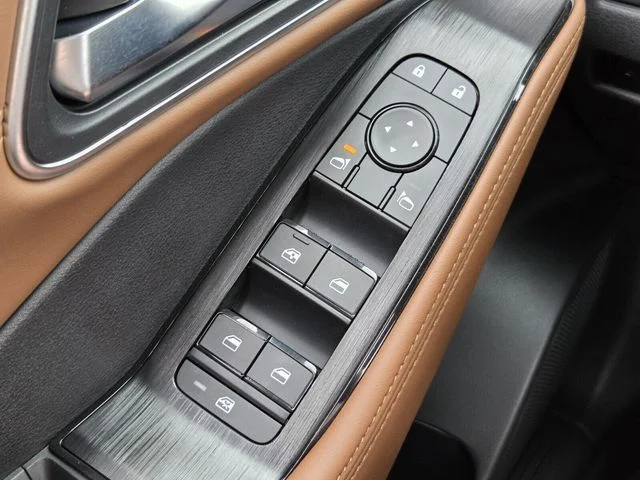 New 2026 Everest White Pearl TriCoat Nissan Platinum image 24