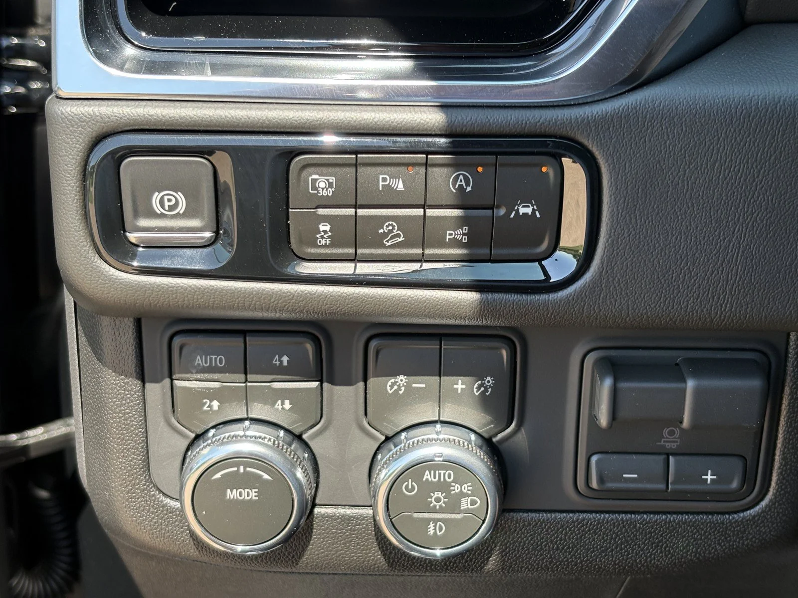 New 2026 Onyx Black GMC Denali image 22
