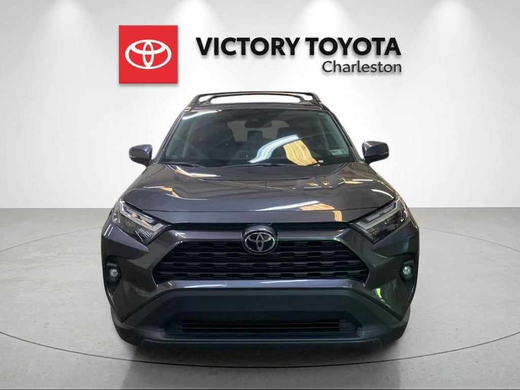 Used 2024 Gray Toyota XLE Premium image 8