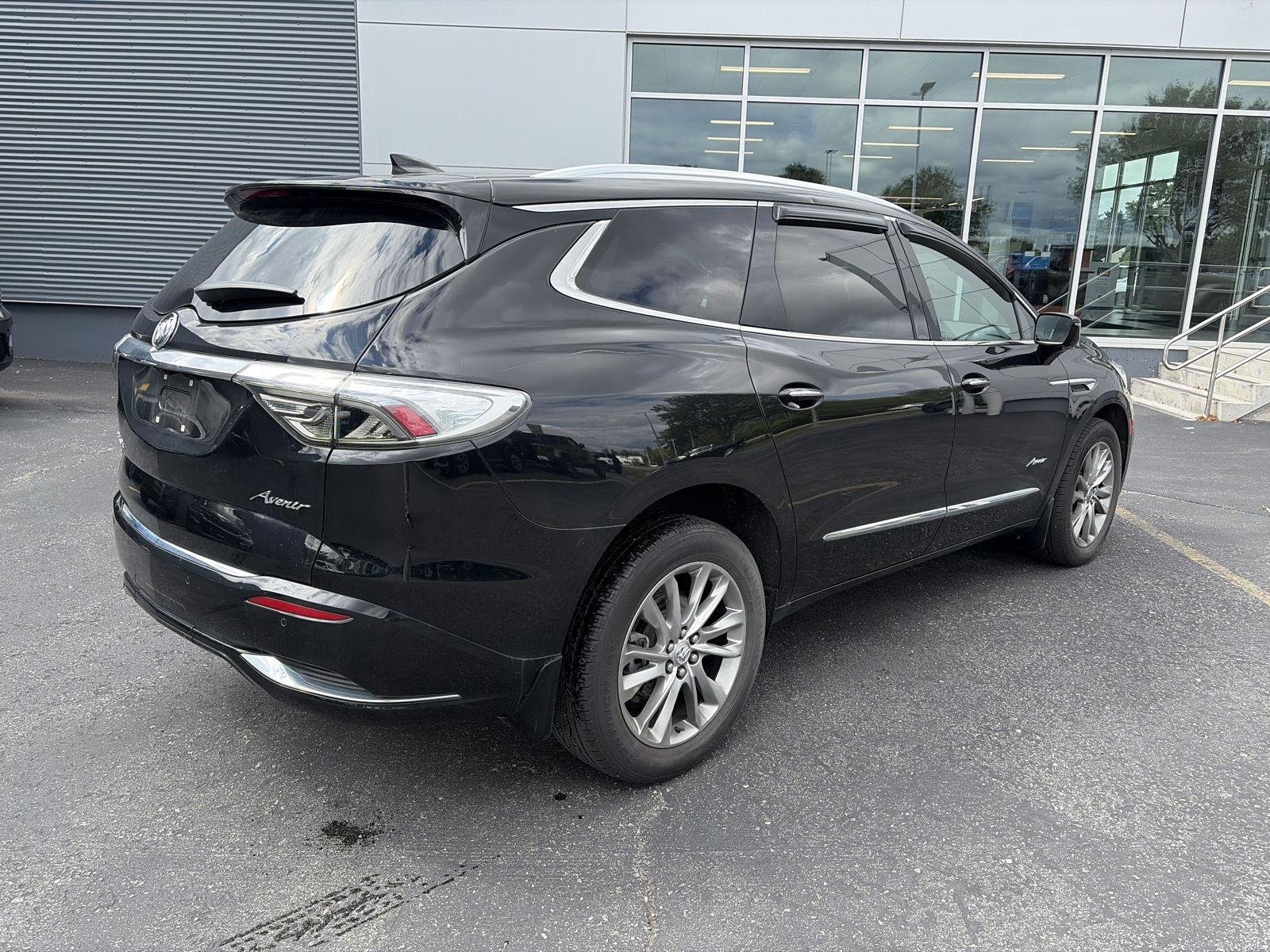 Used 2023 Ebony Twilight Metallic Buick Avenir image 7